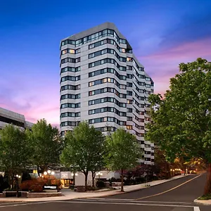 Hotel Westchester County, White Plains