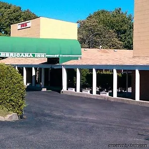 Hotel Americana, Farmingdale